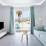 487 B Island Village 아파트 아데제