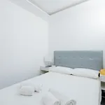 487 B Island Village 아파트 *
